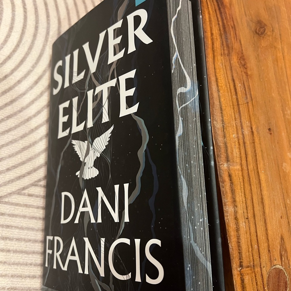 Sprayed Edge Silver Elite by Dani Francis BOTM Edition